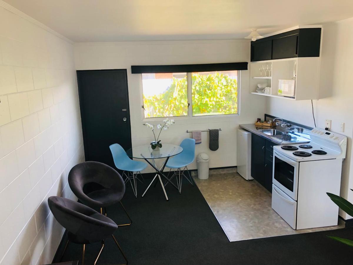 Blue Haven Motel Mount Maunganui Exterior photo