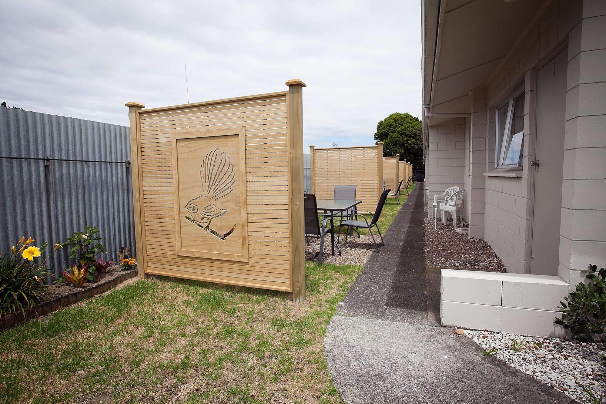 Blue Haven Motel Mount Maunganui Exterior photo